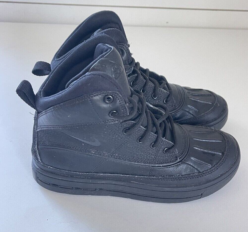 Nike Woodside 2 High Top Boots Sneakers Shoes Youth Size 4.5Y Black 524873-004